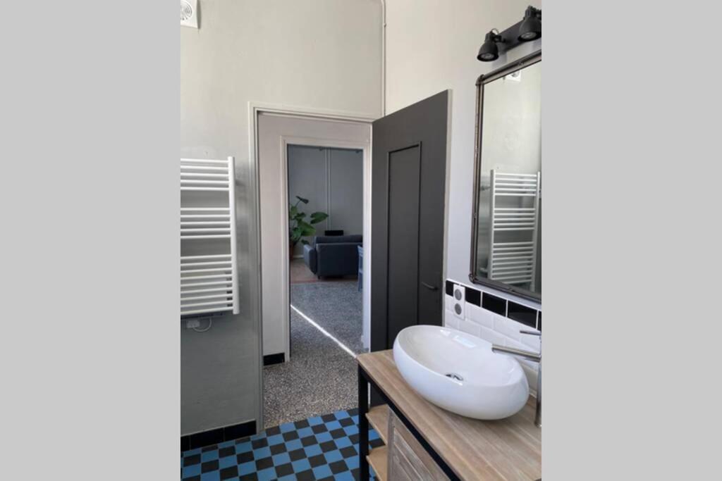 Appartement Independant Dans Maison De Village Saint-Andre-de-Sangonis Bagian luar foto